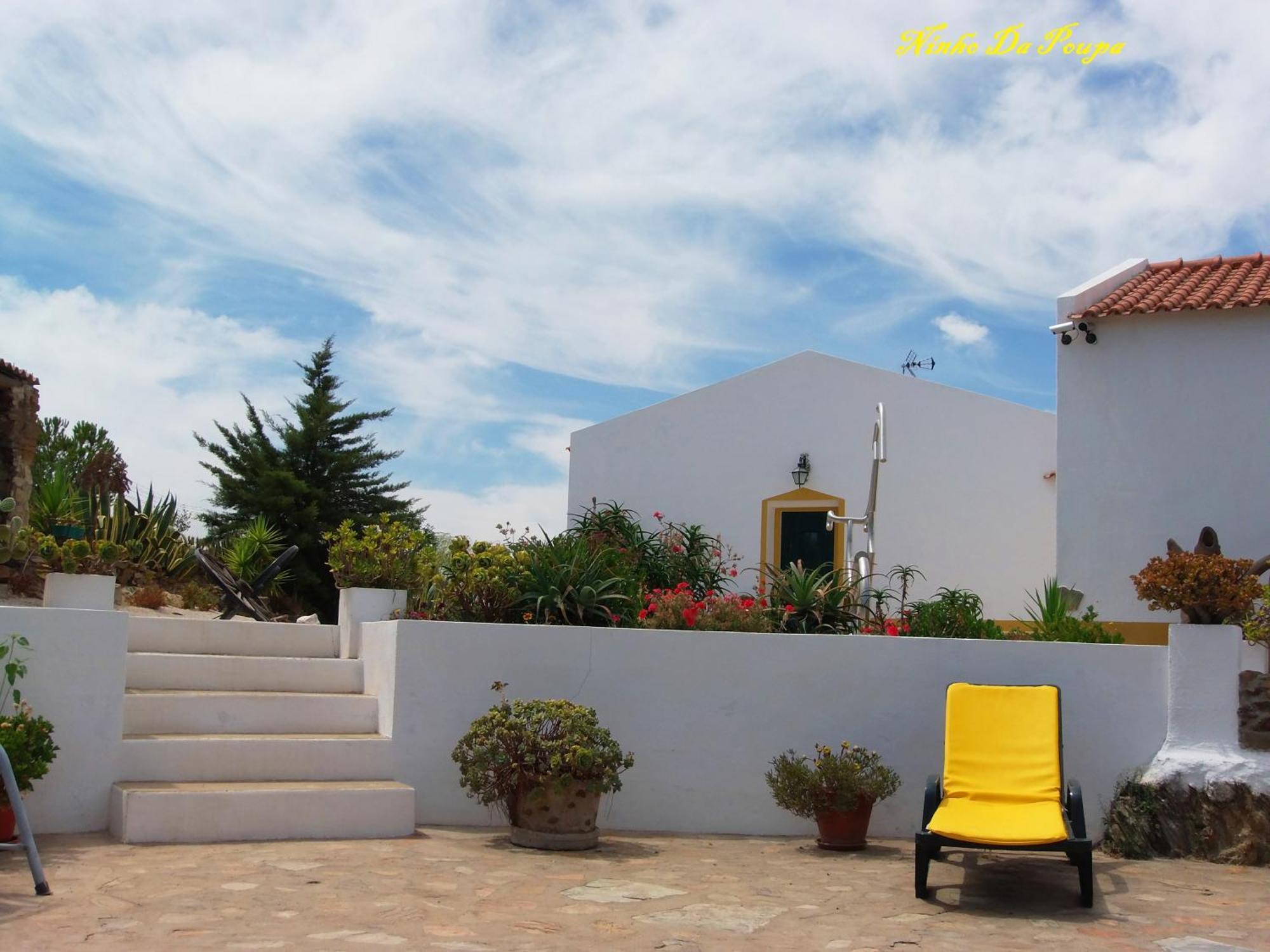 Ninho Da Poupa Guest House เซอร์ปา ภายนอก รูปภาพ